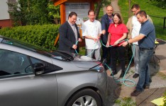 E-Tankstelle in Mülben eingeweiht